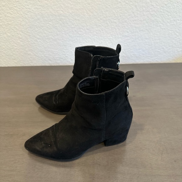 Forever 21 boots - Picture 4 of 7